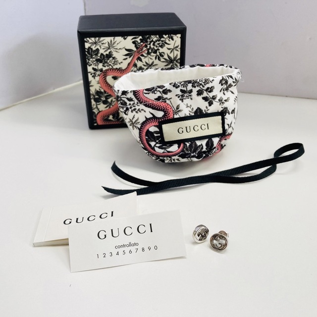 Gucci(グッチ)のGUCCI ピアス インターロッキングG Ag925 シルバー メンズのアクセサリー(ピアス(両耳用))の商品写真