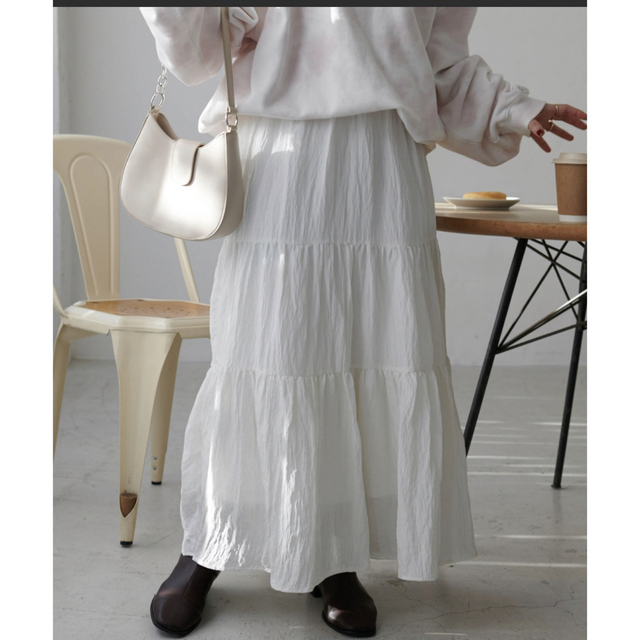 Discoat(ディスコート)のdiscoat ♡ティアードスカート レディースのスカート(ロングスカート)の商品写真