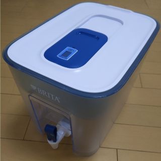 ブリタ　タンク型浄水器 フロー(浄水機)