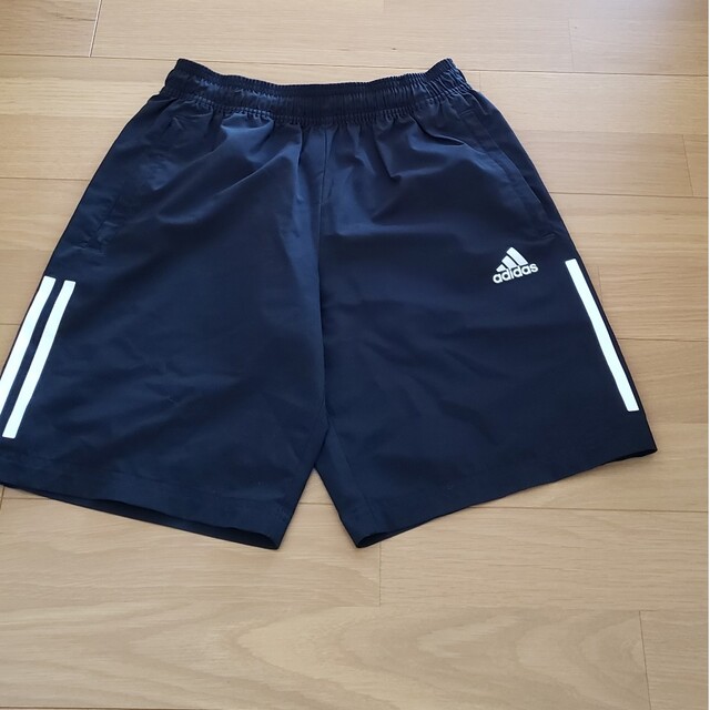 adidas(アディダス)のadidas　パンツ キッズ/ベビー/マタニティのキッズ服男の子用(90cm~)(パンツ/スパッツ)の商品写真