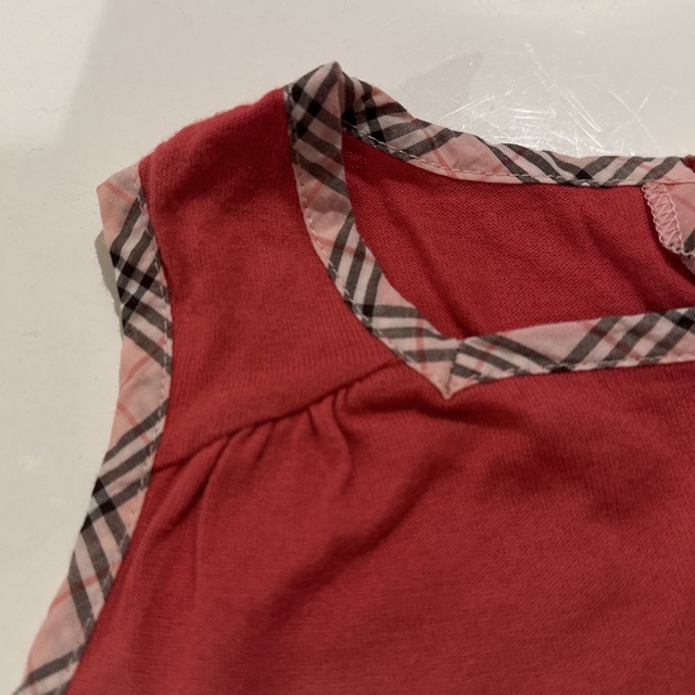 BURBERRYバーバリー　タンクトップ女の子バーバリーチェックリボン100 キッズ/ベビー/マタニティのキッズ服女の子用(90cm~)(Tシャツ/カットソー)の商品写真