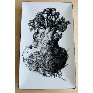 ヒグチユウコ展　巣で孵るもの　25cm 角皿(食器)