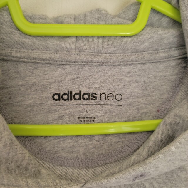 adidas(アディダス)のadidas neo フードトレーナー レディースのトップス(パーカー)の商品写真