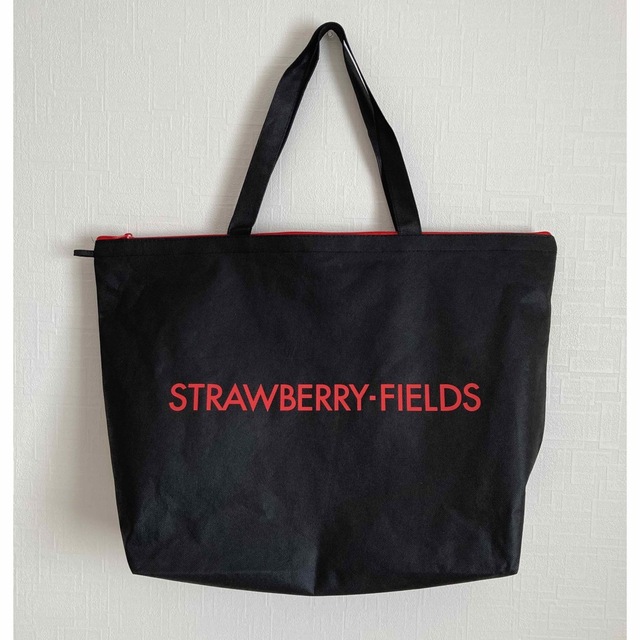 STRAWBERRY-FIELDS(ストロベリーフィールズ)のストロベリーフィールズ  福袋　袋のみ レディースのバッグ(トートバッグ)の商品写真