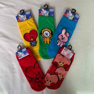 ビーティーイシビル(BT21)のBT21 靴下 スニーカーソックス 5点 TATA CHIMMY COOCKY(ソックス)