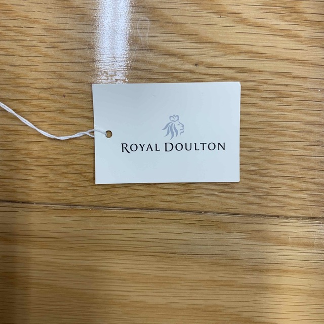 Royal Doulton(ロイヤルドルトン)の新品　ロイヤルドルトン　royal dulton 花柄ポーチ レディースのファッション小物(ポーチ)の商品写真