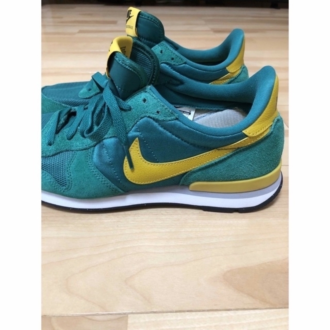 NIKE   スニーカー