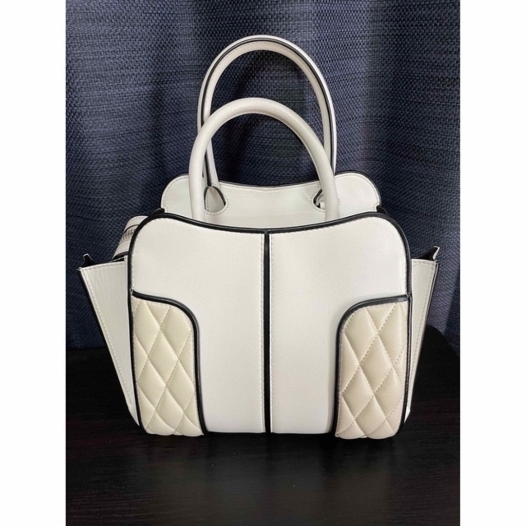 海外 正規品】 TOD'S ミニサイズ セラ sella (トッズ) TOD'S