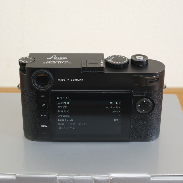 LEICA(ライカ)のLeica M10-P　ライカ　M10P　ブラッククローム　予備バッテリー付 スマホ/家電/カメラのカメラ(ミラーレス一眼)の商品写真