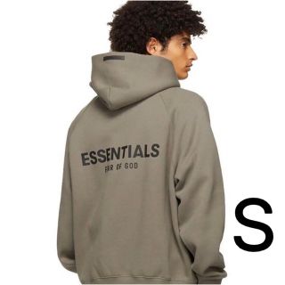 フィアオブゴッド(FEAR OF GOD)のessentials パーカー(パーカー)