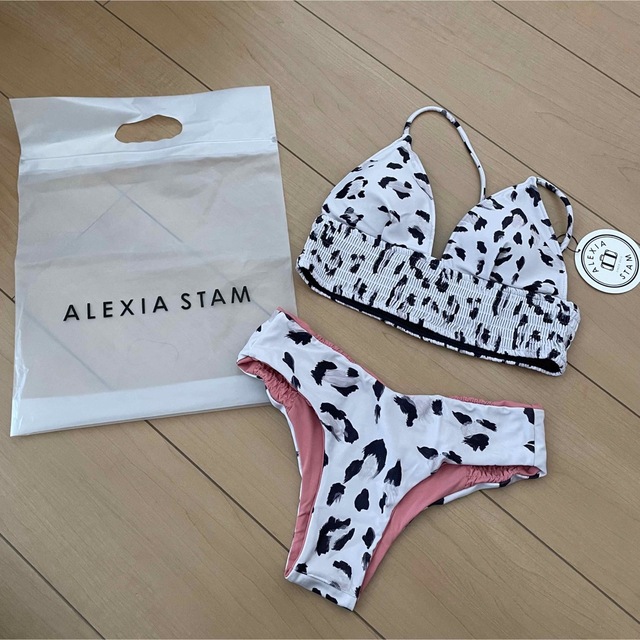 ALEXIASTAM Honey Something Blue 新品未使用 | housecleaningmadison.com