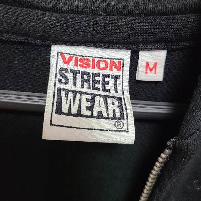 VISION STREET WEAR(ヴィジョン ストリート ウェア)の美品　VISION パーカー　ヒョウ柄　アニマル　黒 レディースのトップス(パーカー)の商品写真