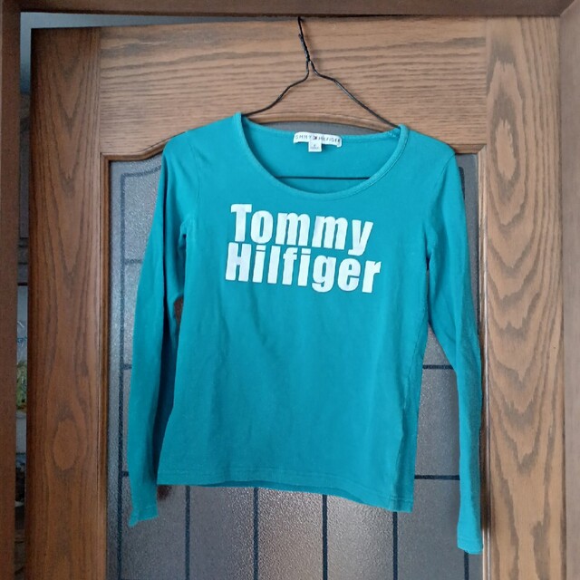 TOMMY HILFIGER(トミーヒルフィガー)のトミーヒルフィガー ロングTシャツ レディースのトップス(Tシャツ(長袖/七分))の商品写真