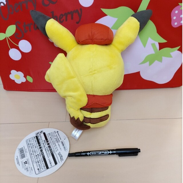 ポケモン☆Cafe Mixピカチュウ新品 エンタメ/ホビーのおもちゃ/ぬいぐるみ(ぬいぐるみ)の商品写真