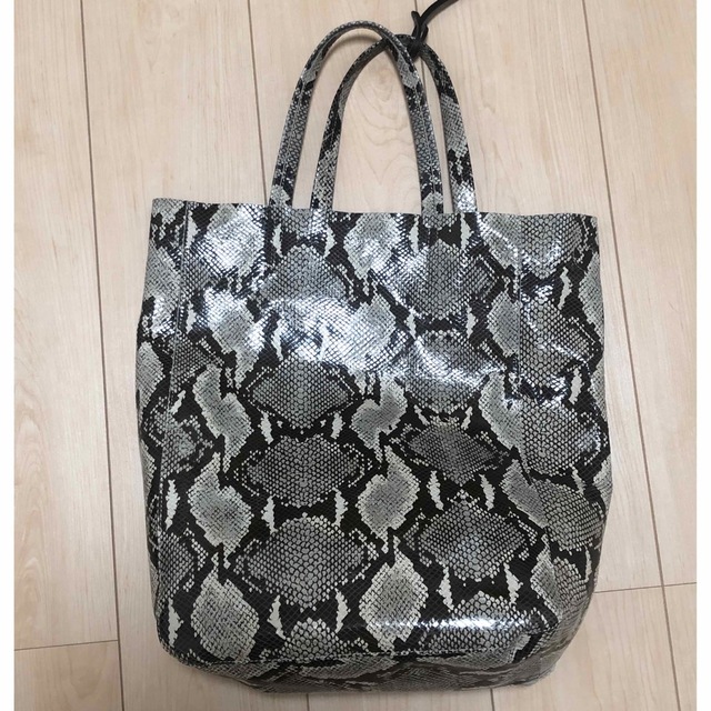 新品✨MARCO MASI✨パイソン柄bag????✨