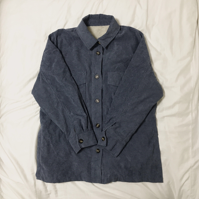 コーデュロイ CPOジャケット　ブルー　ジャケット　オーバーサイズ レディースのジャケット/アウター(ブルゾン)の商品写真