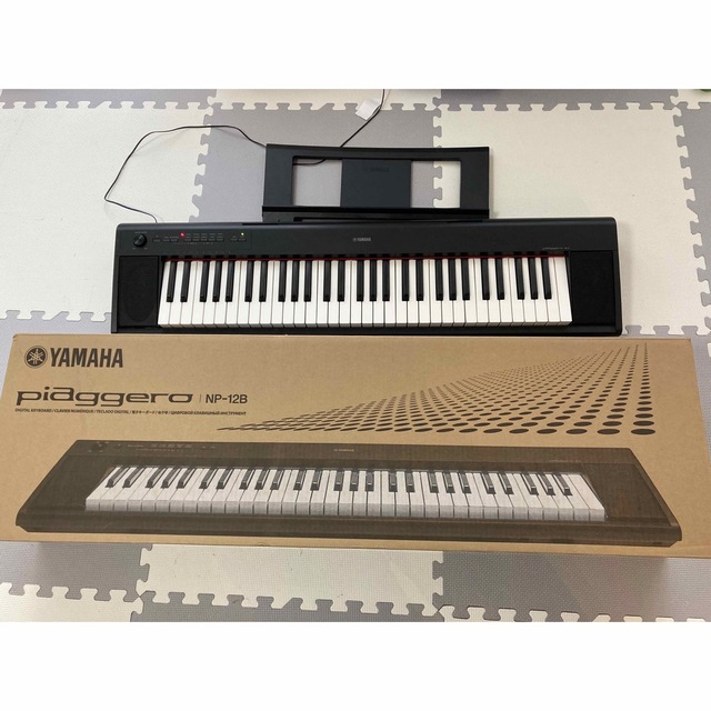 ヤマハ(ヤマハ)のYAMAHA piaggero NP12-B キーボード 楽器の鍵盤楽器(キーボード/シンセサイザー)の商品写真