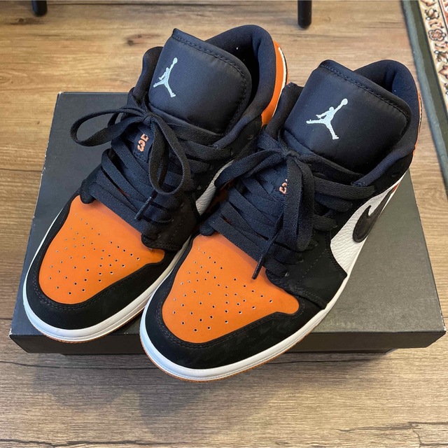 NIKE(ナイキ)のAIR JORDAN1 LOW SHATTERED BACKBOARD 25.5 メンズの靴/シューズ(スニーカー)の商品写真