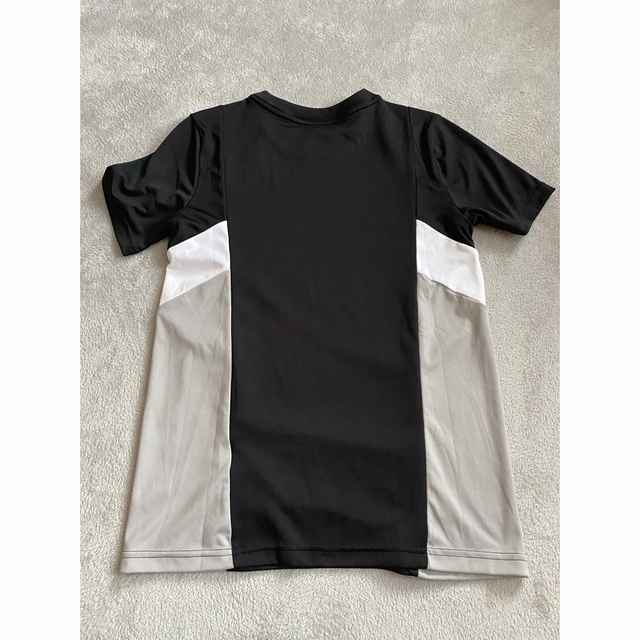 adidas(アディダス)のアディダス★Tシャツ キッズ/ベビー/マタニティのキッズ服男の子用(90cm~)(Tシャツ/カットソー)の商品写真