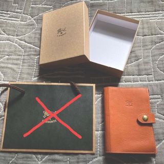 IL BISONTE - 【値引きしました!】イルビゾンテ システム手帳6穴 IL