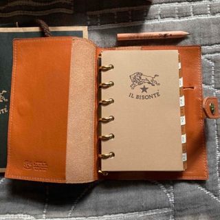 IL BISONTE - 【値引きしました!】イルビゾンテ システム手帳6穴 IL