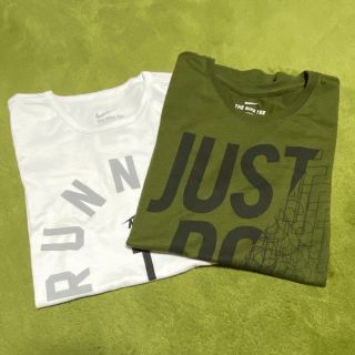 ナイキ(NIKE)の匿名発送 NIKE トレーニングTシャツ2枚セット(陸上競技)