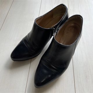 スピックアンドスパン(Spick & Span)のマリアン レザーブーティ 黒 37サイズ(ブーティ)