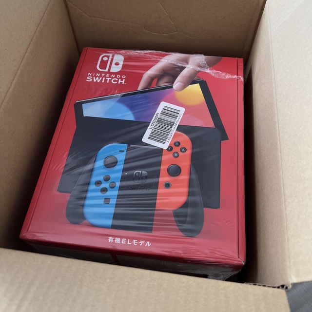 新品未使用】Nintendo Switch 本体 有機ELモデル 新品未使用】Nintendo Switch 本体 有機ELモデル