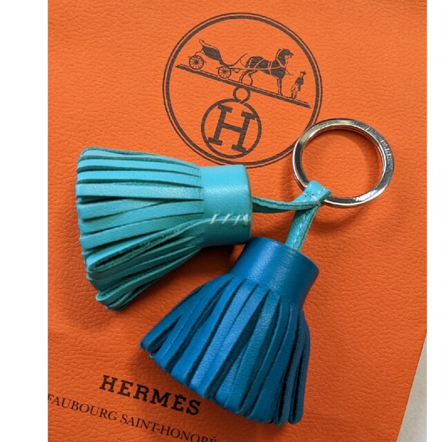 HERMES エルメス カルメン ウノドス 綺麗なブルー系 美品Used-