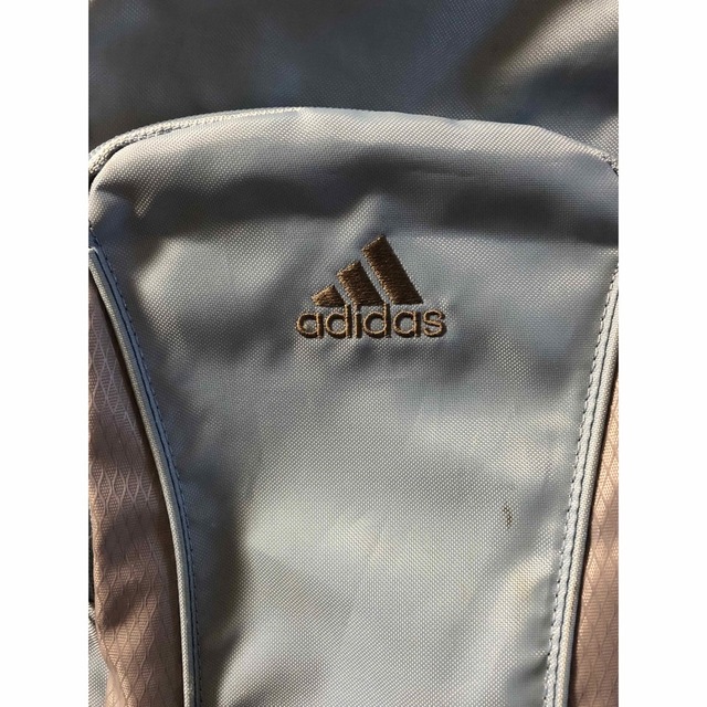 adidas(アディダス)のadidas アディダス　リュック　水色　ブルー　美品 レディースのバッグ(リュック/バックパック)の商品写真