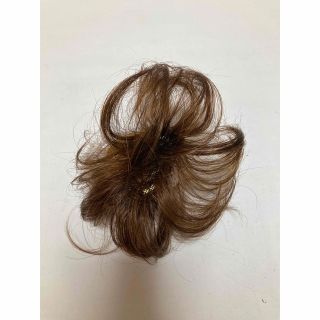 新品！頭頂部付け毛ヘア医療用にもナチュラルライトブラウン★洗える男女兼用耐熱(その他)