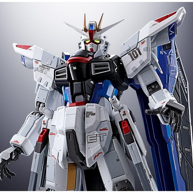 【最安値】超合金 ZGMF-X10A フリーダムガンダム Ver.GCP