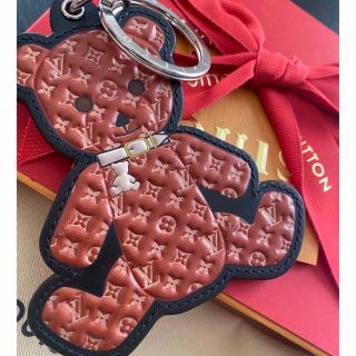 LOUIS VUITTON - 【入手困難】ルイヴィトン ポルトクレテディベアの