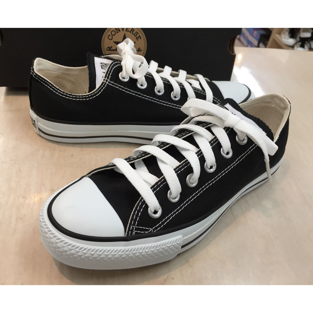 CONVERSE(コンバース)のCONVERSEコンバース キャンバス オールスターOX 23.5cm 人気定番 レディースの靴/シューズ(スニーカー)の商品写真