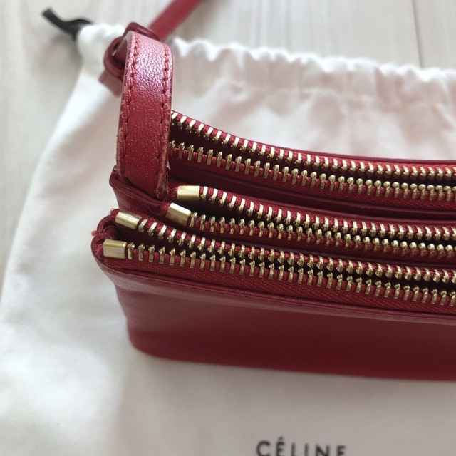 celine(セリーヌ)のCéline trio bag red /セリーヌ トリオ スモール レディースのバッグ(ショルダーバッグ)の商品写真