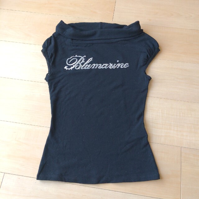 Blumarine(ブルマリン)のブルマリン 黒トップス 38 Blumarin Blugirl レディースのトップス(カットソー(半袖/袖なし))の商品写真