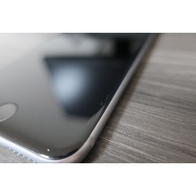 Apple(アップル)のiPhone6s Plus au版 Sim解除済み 16GB シルバー 本体のみ スマホ/家電/カメラのスマートフォン/携帯電話(スマートフォン本体)の商品写真