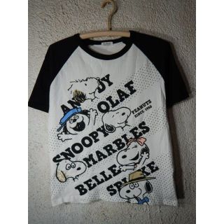 ピーナッツ(PEANUTS)のo6098　ピーナッツ　スヌーピー　兄弟　デザイン　ラグラン　半袖　tシャツ(Tシャツ/カットソー(半袖/袖なし))