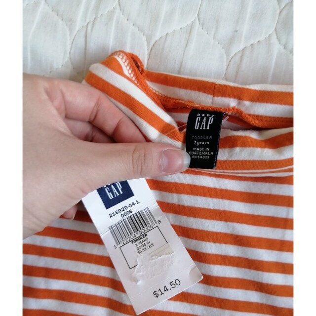 GAP(ギャップ)のGAP　タートルネック　オレンジ キッズ/ベビー/マタニティのキッズ服女の子用(90cm~)(Tシャツ/カットソー)の商品写真