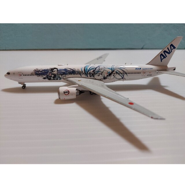 B777-200ER ANA鬼滅の刃 JA745A 1:400 PHOENIX