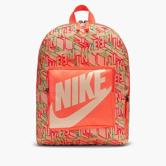 NIKE(ナイキ)のNIKE   16L リュックサック ジュニア キッズ クラシックバックパック  キッズ/ベビー/マタニティのこども用バッグ(リュックサック)の商品写真