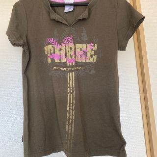 アディダス(adidas)のadidas Tシャツ(Tシャツ(半袖/袖なし))