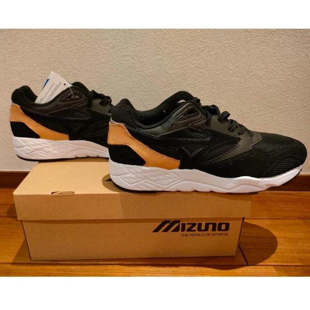 IL BISONTE(イルビゾンテ)のMIZUNO CONTENDER IL BISONTE スニーカー27.5 cm メンズの靴/シューズ(スニーカー)の商品写真