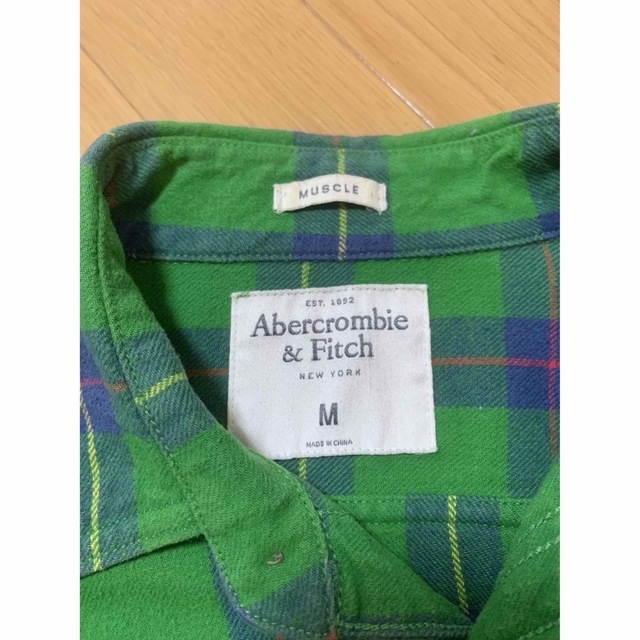 Abercrombie&Fitch(アバクロンビーアンドフィッチ)の【人気】アバクロシャツ　チェク柄 メンズのトップス(シャツ)の商品写真