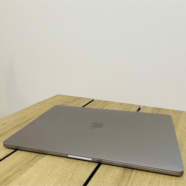 MacBook pro 15インチ 2017年モデル USキーボード douala.cm