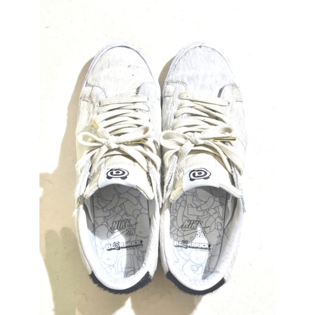 NIKE(ナイキ)のナイキ ブレーザー ロー x メディコムトイ "ベアブリック"27cm メンズの靴/シューズ(スニーカー)の商品写真