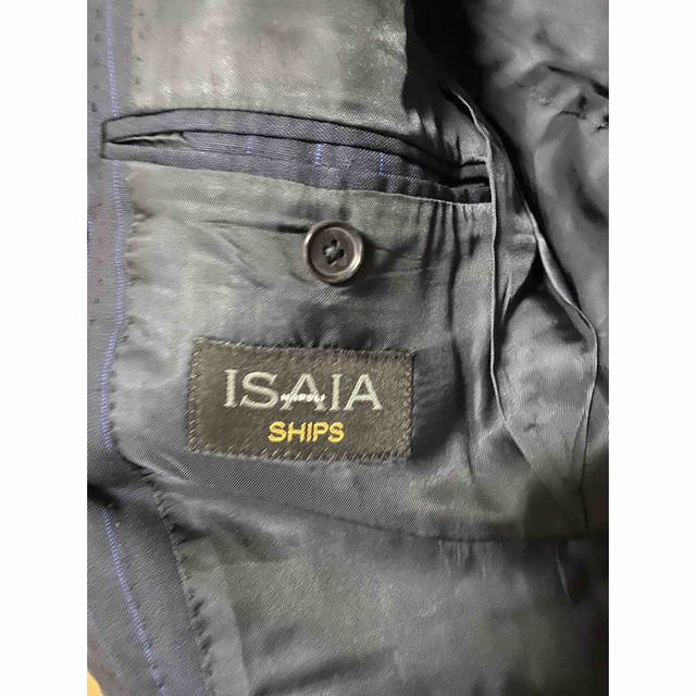 ISAIA(イザイア)のISAIA ストライプ　春夏用　スーツ　42 メンズのスーツ(セットアップ)の商品写真