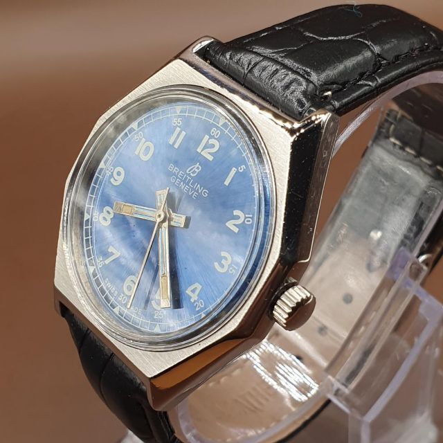 ブライトリング BREITLING 手巻き【稼働良好】レア 希少 アナログ 濃青 メンズの時計(腕時計(アナログ))の商品写真
