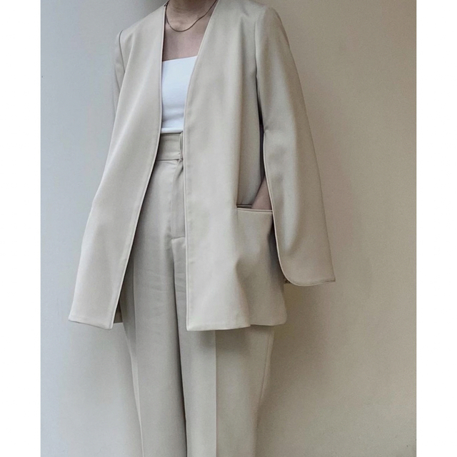 louren slit sleeve backiacquard jacket