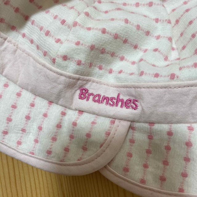 Branshes(ブランシェス)のブランシェス　帽子　ベビー　S S 44〜46センチ　ピンク　女の子　顎紐付き キッズ/ベビー/マタニティのこども用ファッション小物(帽子)の商品写真